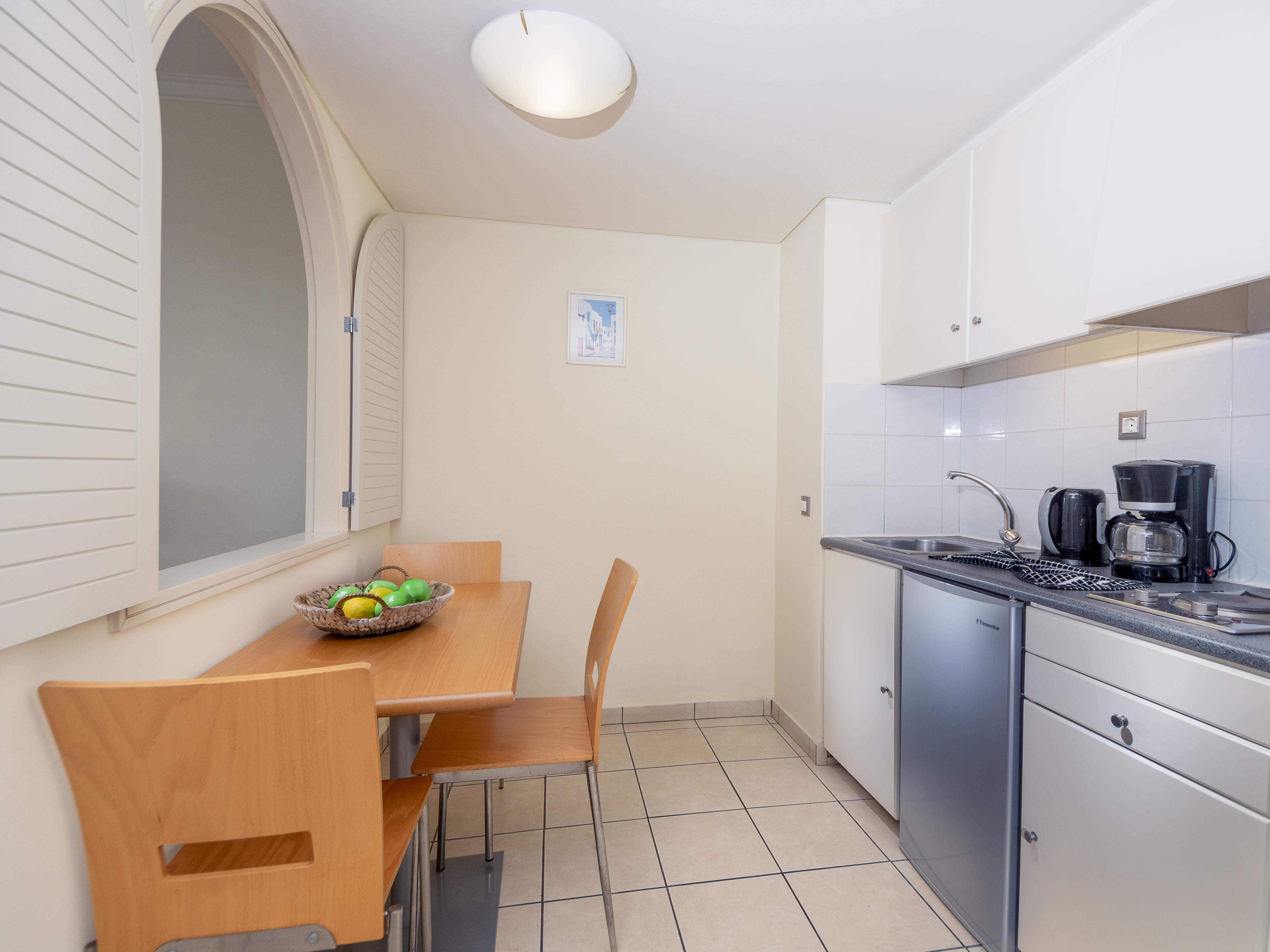 Athineon Hotel Rhodes City Екстериор снимка