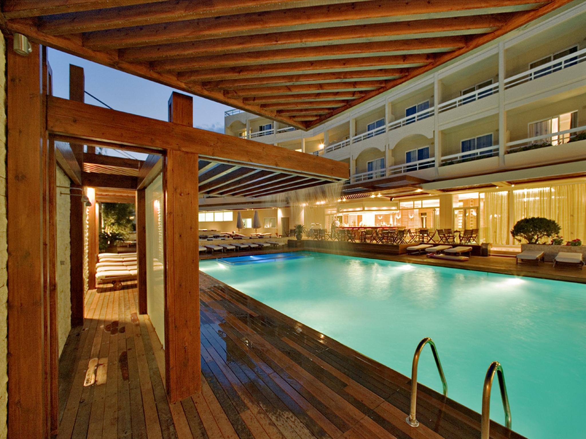 Athineon Hotel Rhodes City Екстериор снимка