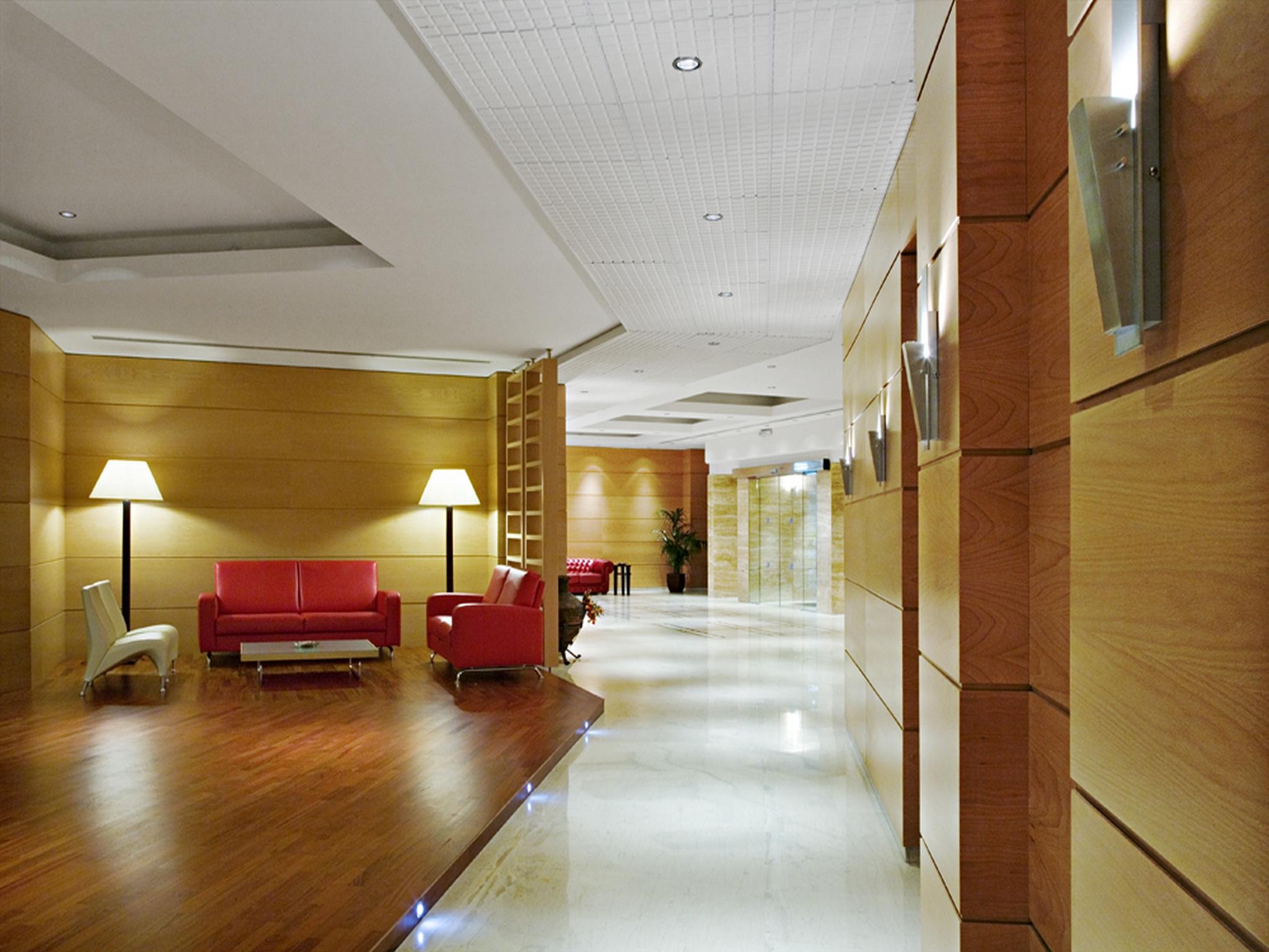 Athineon Hotel Rhodes City Екстериор снимка